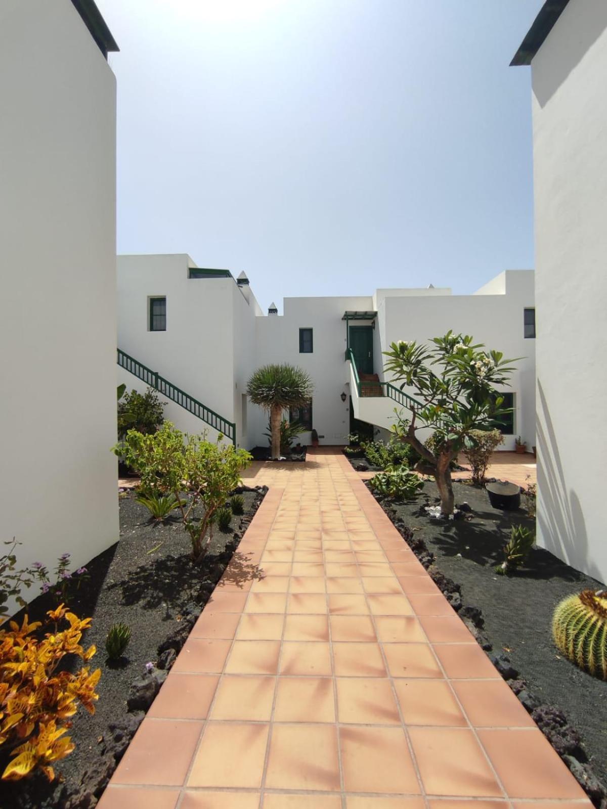 Montana De Uga Apartment Exterior photo